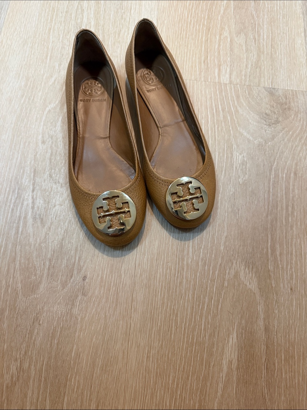 Tory Burch Cognac Leather Logo Round-Toe Flats